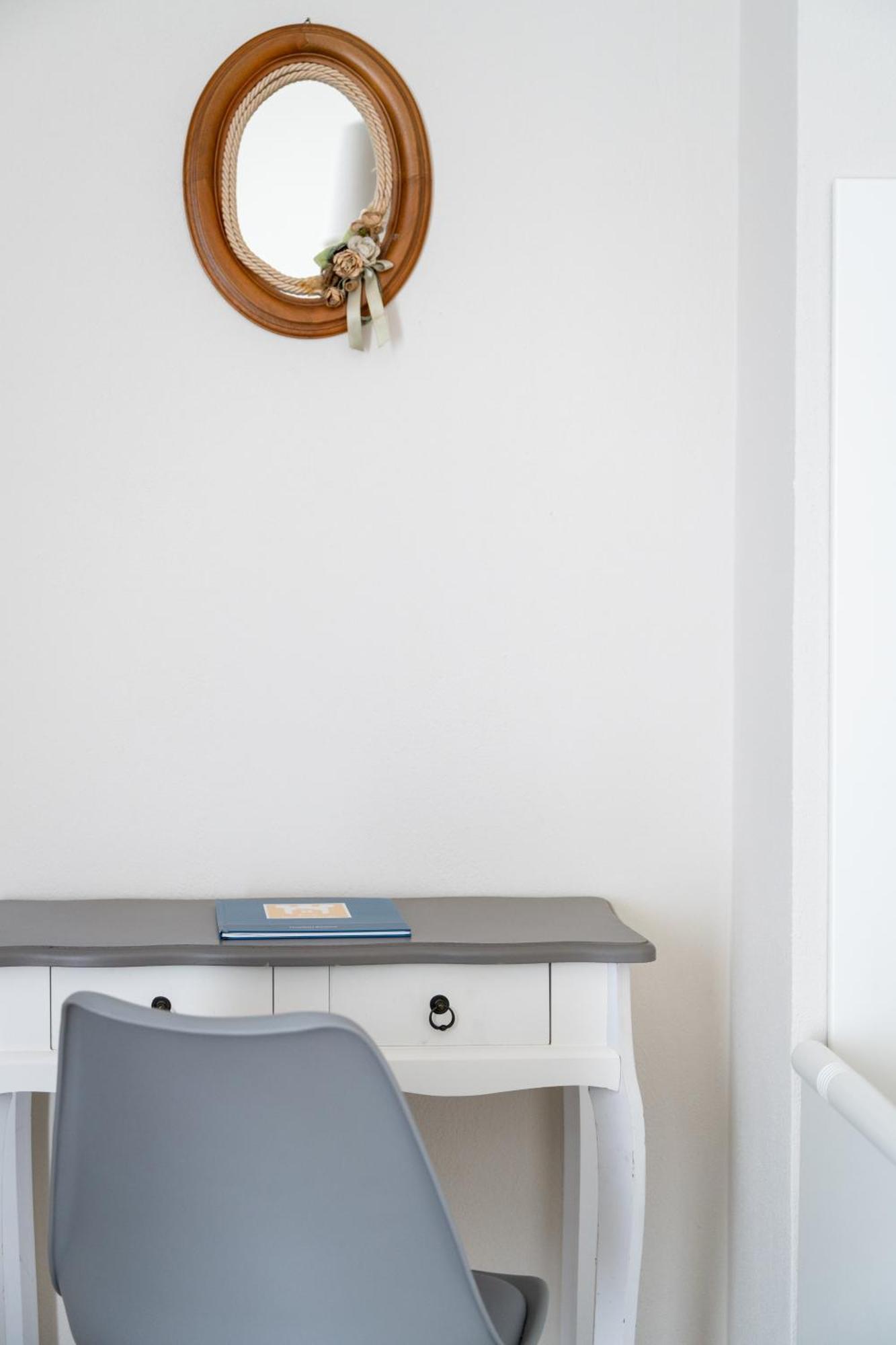 Tinellari Rooms Naples Exterior photo