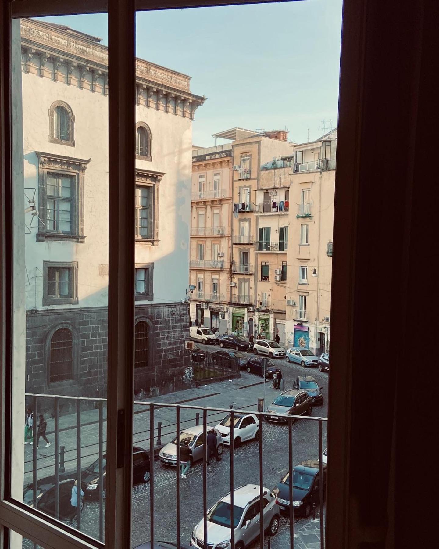 Tinellari Rooms Naples Exterior photo